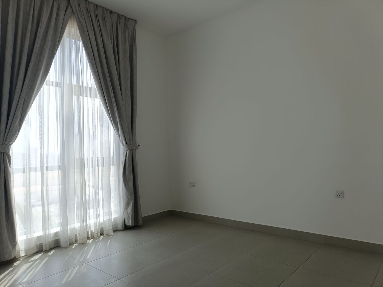 Adliya, Apartments, Flats, Houses & Villas, BHD 280/month,  2 BR,  150 Sq. Meter,  Semi Furnished 2bhk Without Ewa