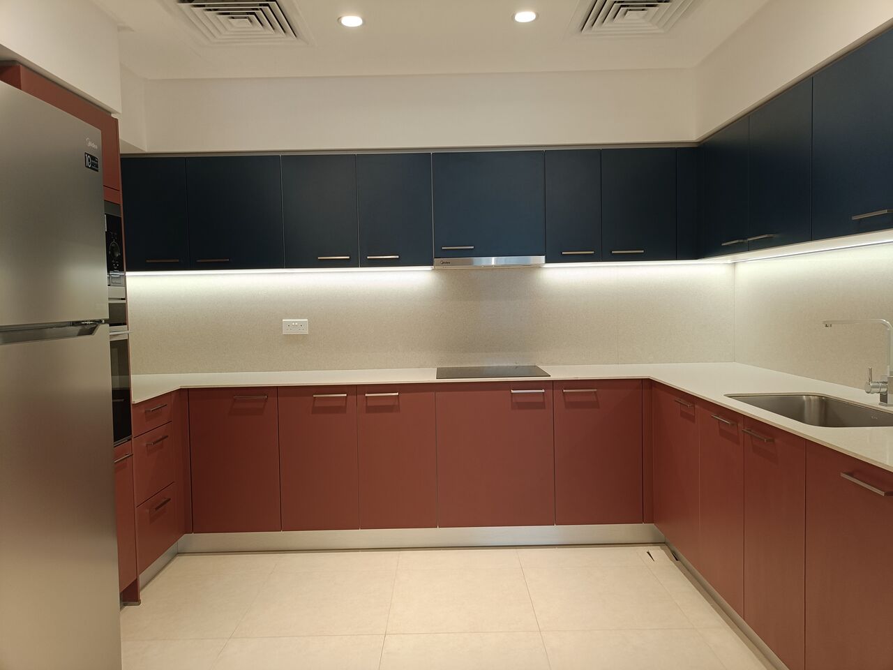 Adliya, Apartments, Flats, Houses & Villas, BHD 850/month,  3 BR,  200 Sq. Meter,  Brand New Luxury Semi Furnished 3bhk With Ewa