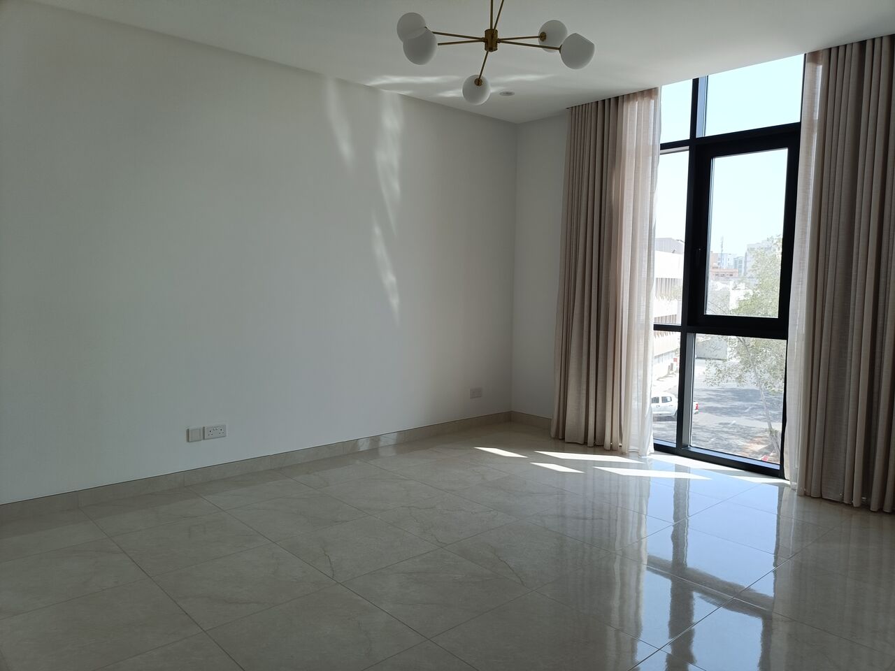 Adliya, Apartments, Flats, Houses & Villas, BHD 650/month,  2 BR,  150 Sq. Meter,  Brand New Luxury Semi Furnished 2bhk With Ewa