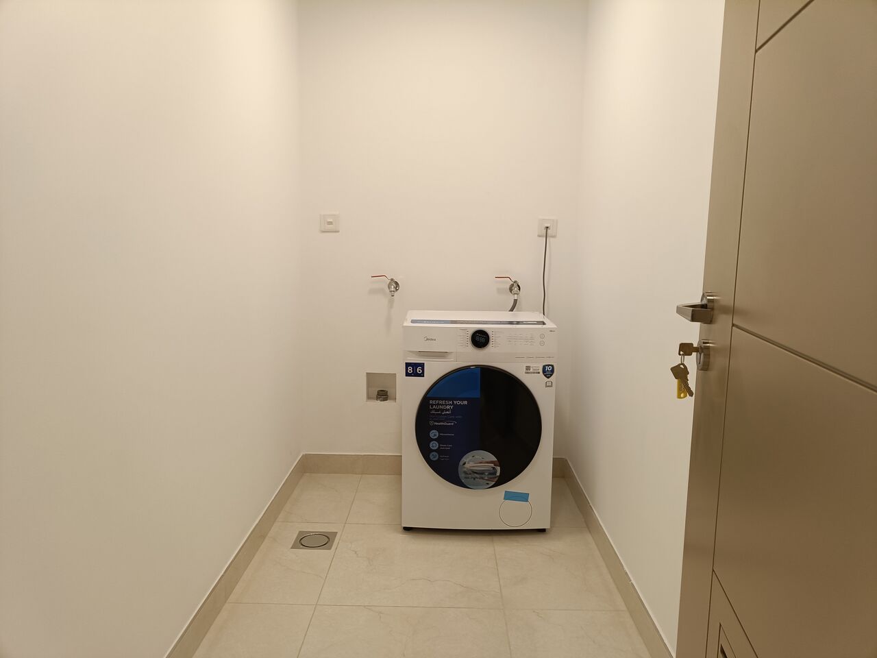 Adliya, Apartments, Flats, Houses & Villas, BHD 650/month,  Furnished,  1 BR,  150 Sq. Meter,  Brand New Luxury 1bhk With Ewa