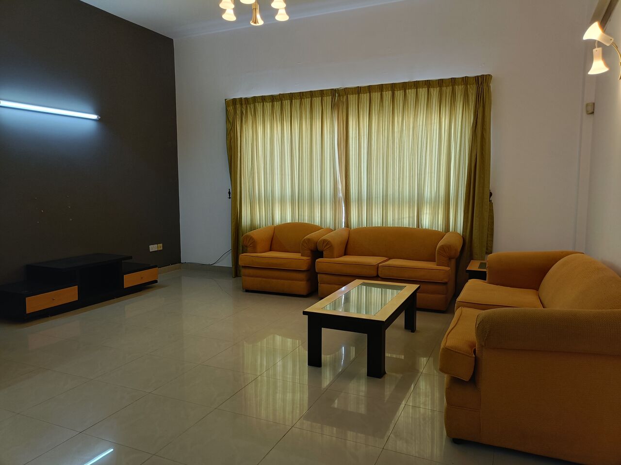Adliya, Apartments, Flats, Houses & Villas, BHD 300/month,  Furnished,  2 BR,  140 Sq. Meter,  Fully Furnished 2bhk With Ewa