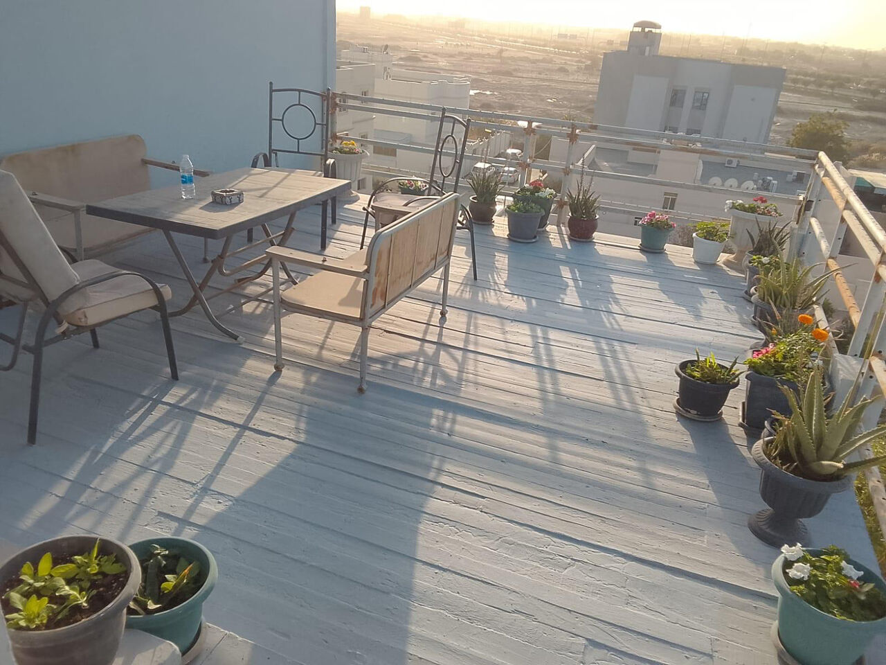 Jidhafs, Apartments, Flats, Houses & Villas, BHD 160/year,  1 BR,  RENT - BU QUWA