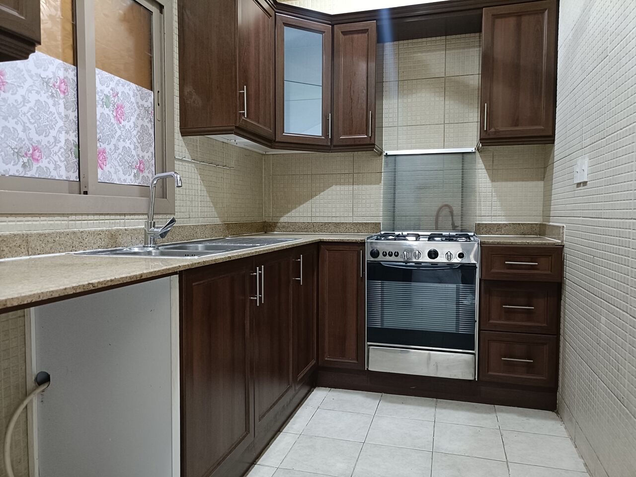 Adliya, Apartments, Flats, Houses & Villas, BHD 280/month,  Furnished,  2 BR,  150 Sq. Meter,  Fully Furnished 2bhk With Ewa