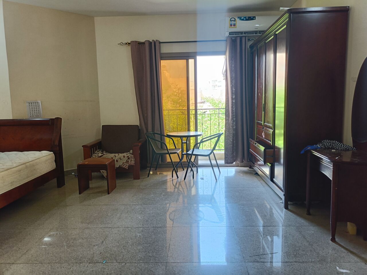 Adliya, Apartments, Flats, Houses & Villas, BHD 200/month,  Furnished,  Studio,  120 Sq. Meter,  Fully Furnished Studioflat With Unlimited Ewa