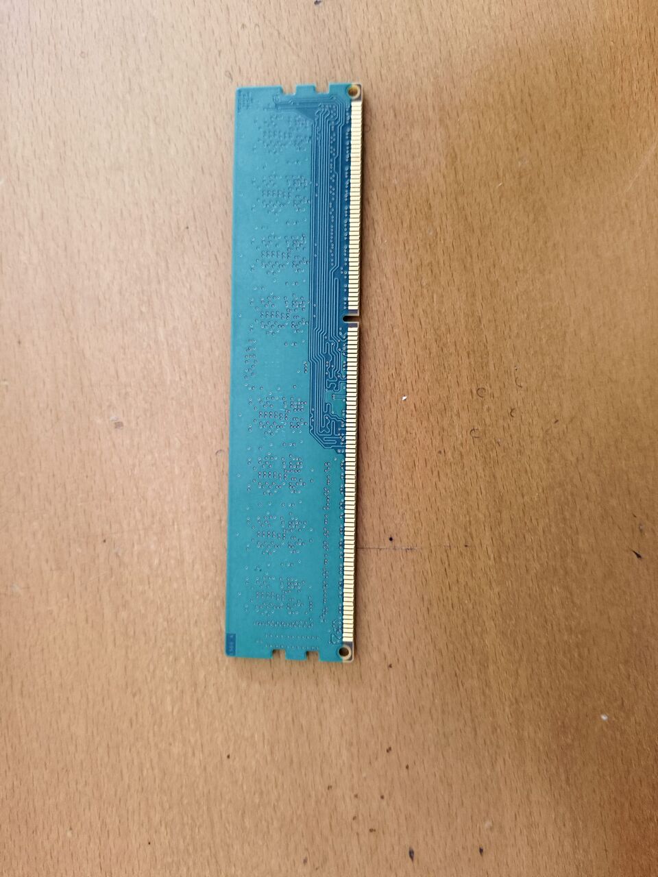 Manama, Computers, BHD 14,  Crucial (by Micron)CT51264BD160BJ.8FP 4GB DDR3L- 1600 UDIMM 1.35V CL1 (PC)Desktop Memory