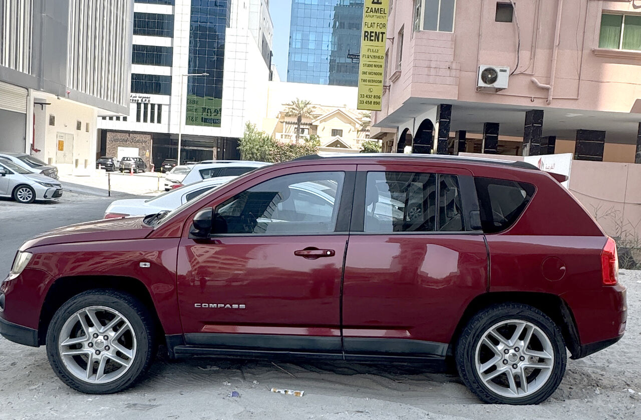 Zinj, Vehicles, Cars & Trucks , BHD 1550,  Jeep Compass,  2011,  Automatic,  162000 KM,  Jeep For Sale