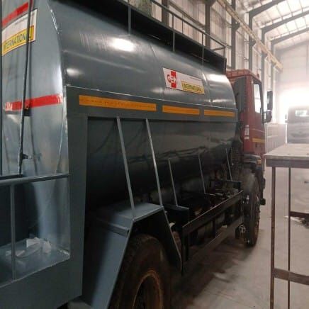 Mumbai, Machinery, Custom Mild Steel Tanker Manufacturer For Water, Fuel & Chemical Transport