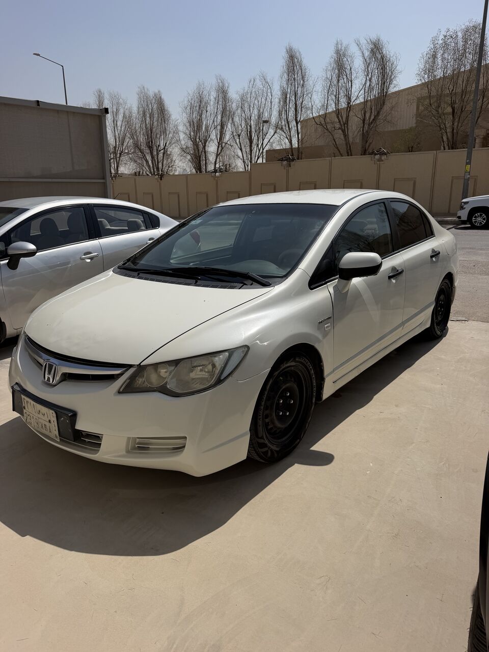Hittin, Vehicles, Cars & Trucks , SAR 18500,  Honda Civic,  2008,  Automatic,  258600 KM,    White  Good Condition