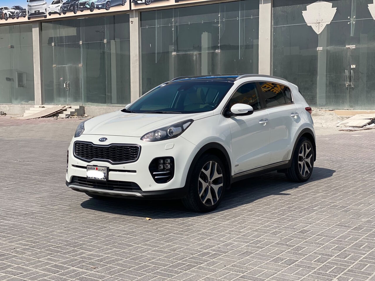 Manama, Vehicles, Cars & Trucks , BHD 4600,  Kia Sportage GT-line,  2018,  Automatic,  89000 KM,    (White)
