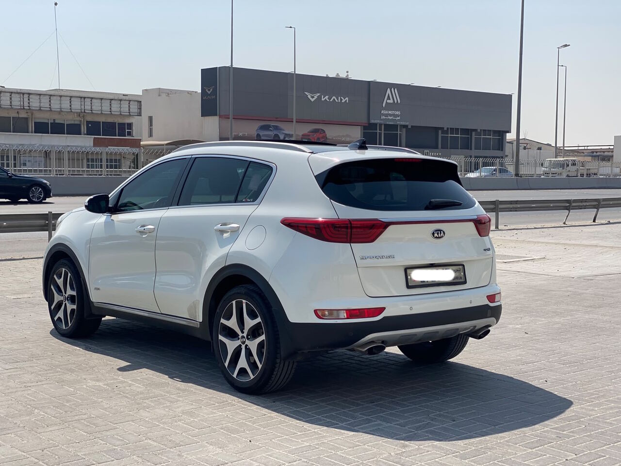 Manama, Vehicles, Cars & Trucks , BHD 4600,  Kia Sportage GT-line,  2018,  Automatic,  89000 KM,    (White)
