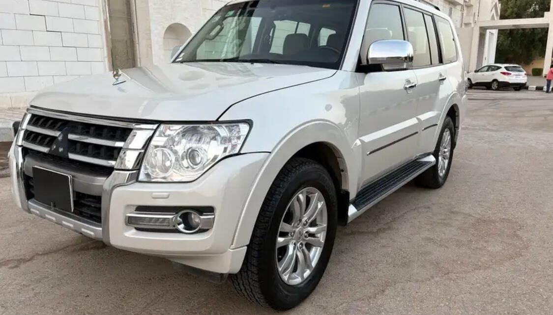 Riyadh, Vehicles, Cars & Trucks , SAR 80000,  MITSUBISHI PAJERO,  2022,  Automatic,  55000 KM,  GOLD EDITION FULL OPTION 2