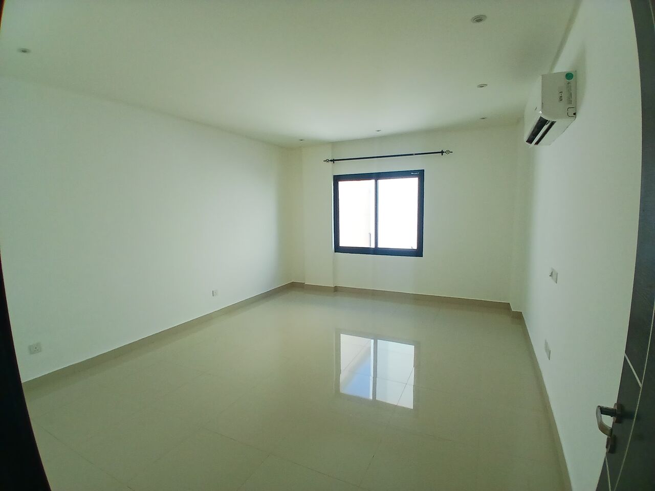 Hidd, Apartments, Flats, Houses & Villas, BHD 270/month,  2 BR,  Flat 2bhk Inclusive Ewa New Hidd