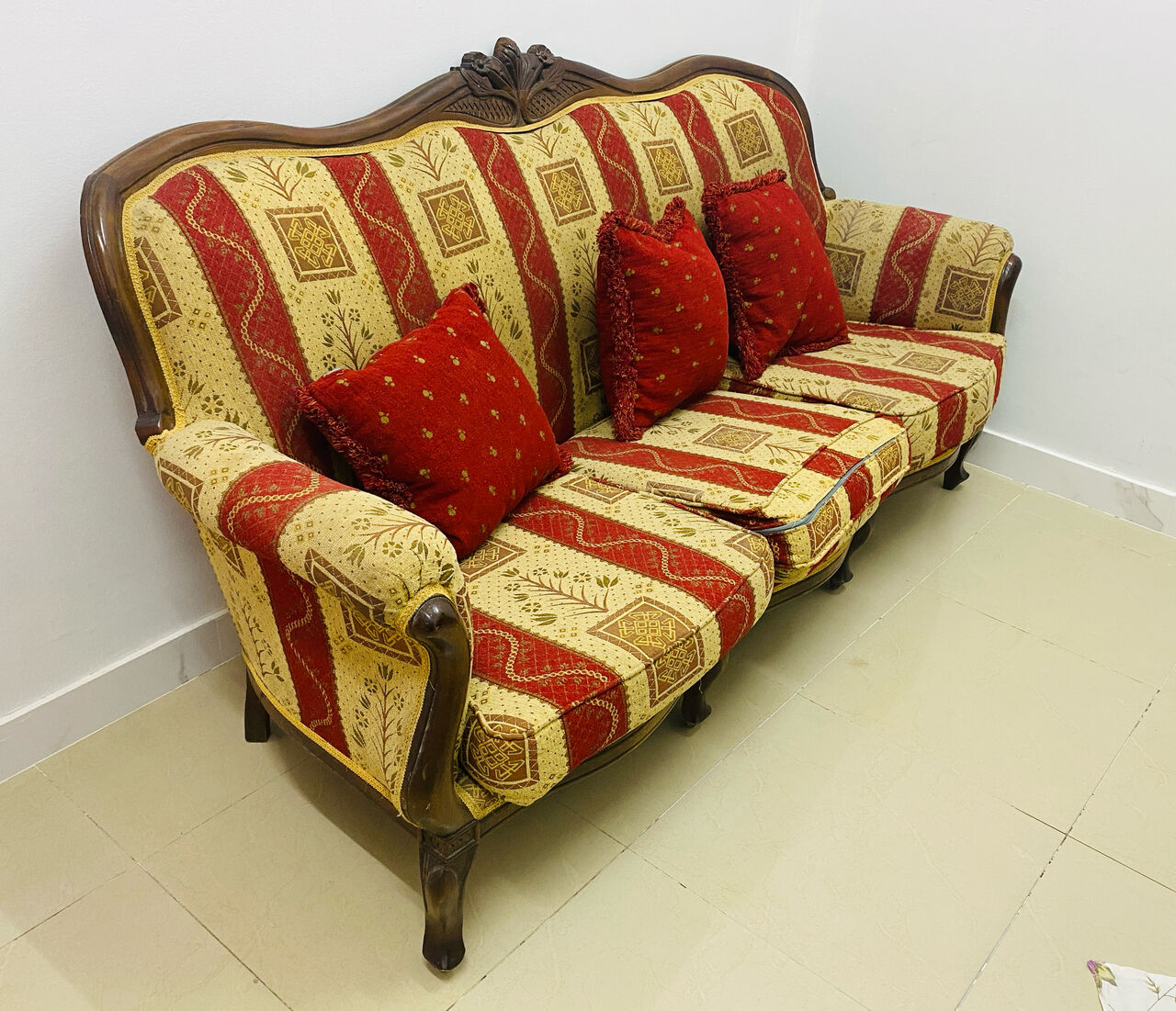 Gudaibiya, Furniture, BHD 10,  3-Seater Sofa For Sale - Good Condition - BHD 10