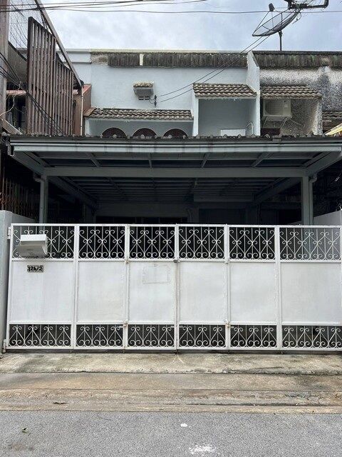 Bangkok, Villas, THB 40000,  25 Sq. Feet,  ให้เช่าบ้าน 2 ชั้น 25 ตรว. ใจกลางเมือง ซอ