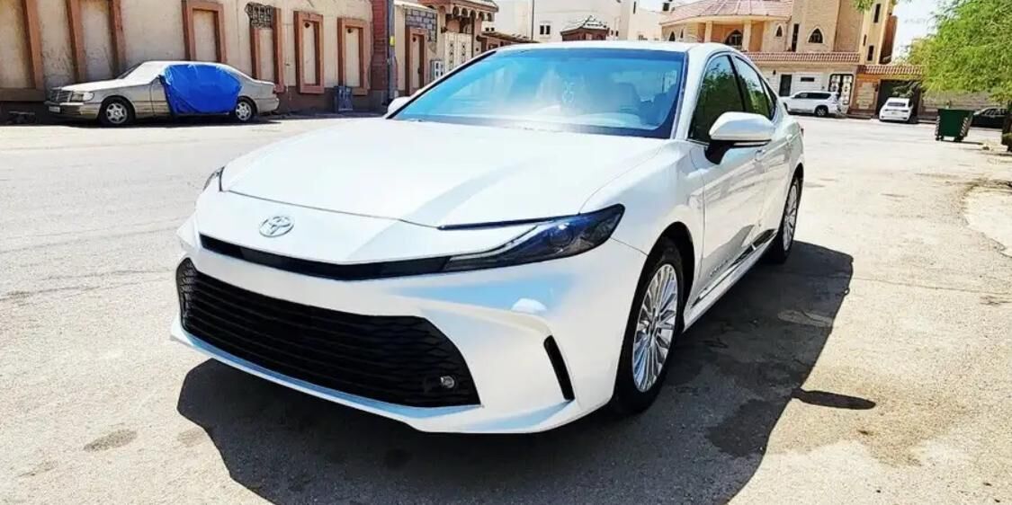 Riyadh, Vehicles, Cars & Trucks , TOYOTA CAMRY,  2025,  Automatic,  8000 KM,  FULL OPTION SUN ROOF PETROL 6