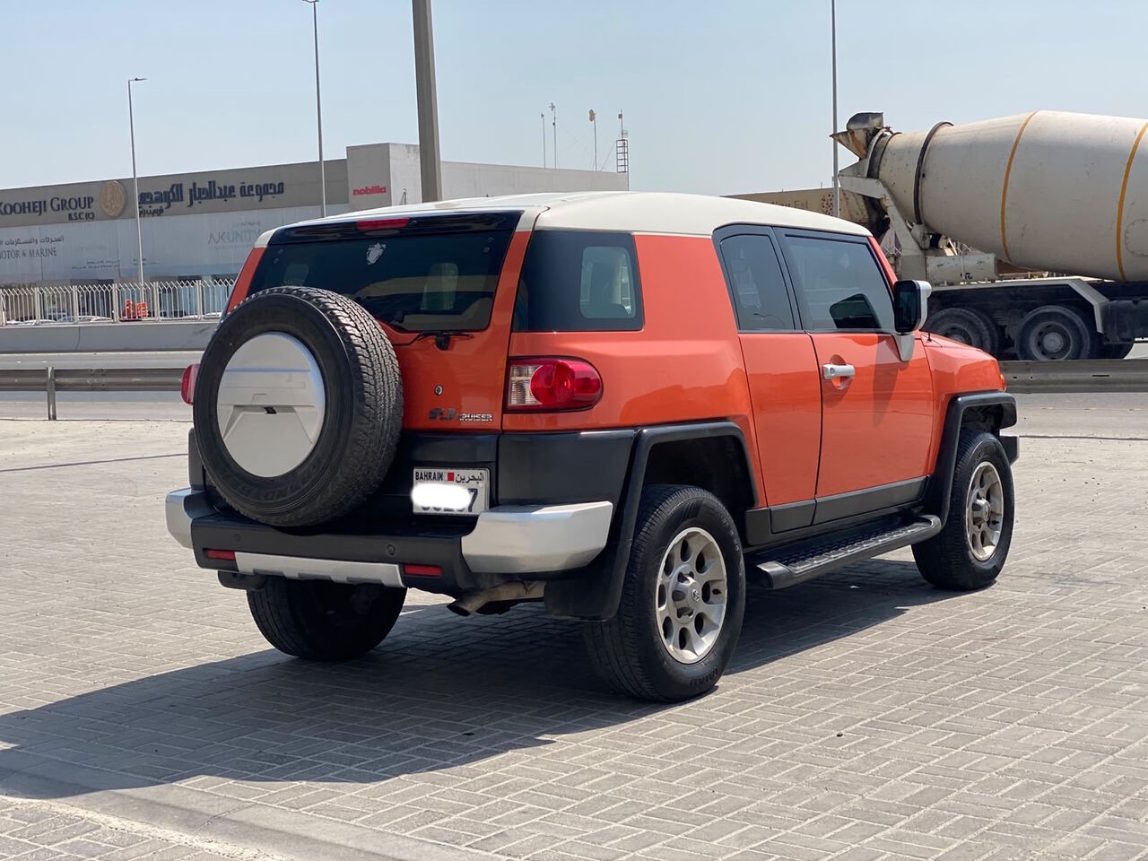 Manama, Vehicles, Cars & Trucks , BHD 5500,  Toyota FJ-Cruiser,  2013,  Automatic,  290350 KM,    (Orange)