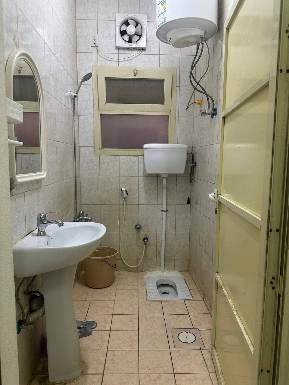Jubail, Housing Exchanges, 1 BR,  Single Bed Room With Toilet - 1 Pereon Only Indian People Prefered
