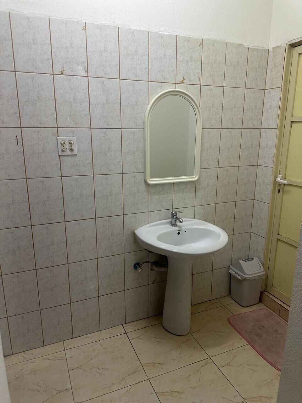 Jubail, Housing Exchanges, 1 BR,  Single Bed Room With Toilet - 1 Pereon Only Indian People Prefered