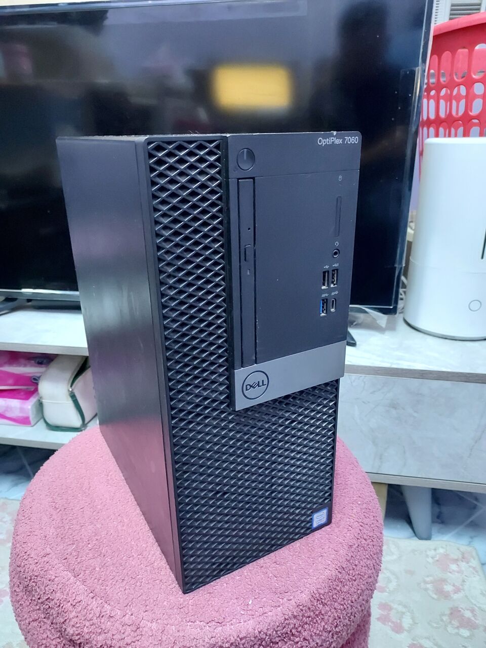 Al Sulaymaniyyah, Computers, SAR 1500,  Dell 7060 I7 8700, 3Ghz With 22 Inch Dell Monitor