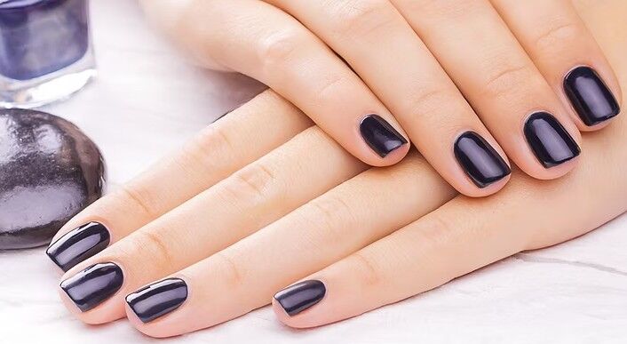 Toronto, Business, A Smooth Gel Finish For Stylish Nails