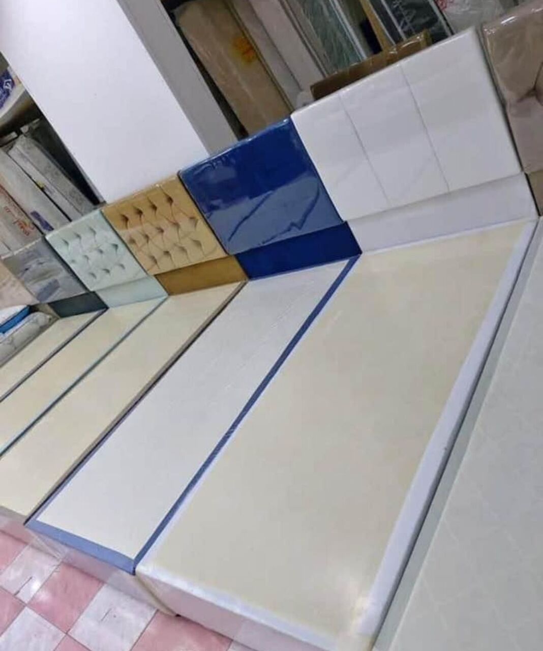Al Safa, Farm & Garden, SAR 350,  Low Price Single Beds Available With Mattress In Jeddah