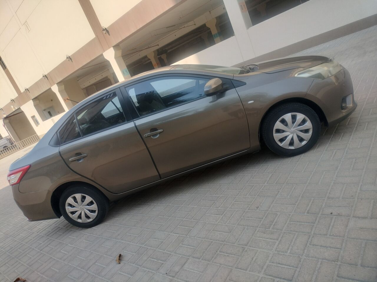Manama, Vehicles, Cars & Trucks , Toyota Yaris,  2017,  Automatic,  146000 KM,