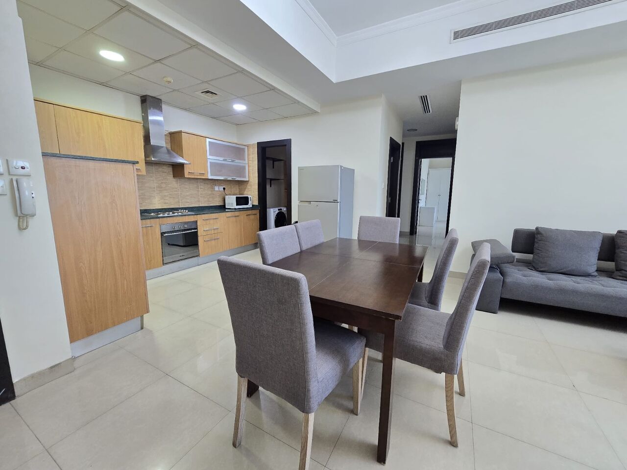 Adliya, Apartments, Flats, Houses & Villas, BHD 400/month,  Furnished,  3 BR,  105 Sq. Meter,  QUITE | 3 BEDROOMS | FAMILY | FACILITIES | BUDGET WISE | ADLIYA