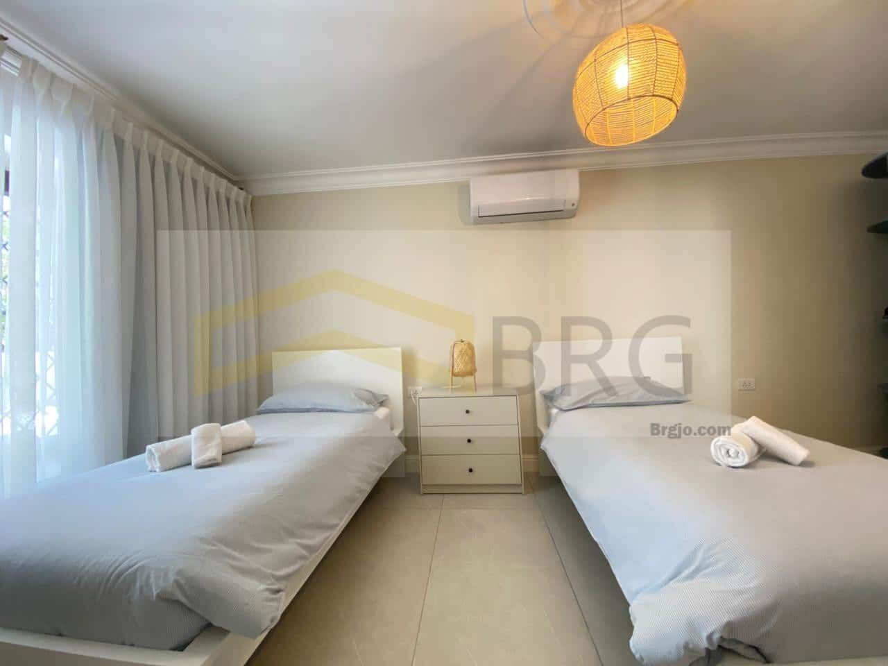 Amman, Apts/Flats Wanted, JOD 14000/year,  Furnished,  2 BR,  4 Sq. Meter,  4th Circle. Where Comfort Meets City Living. ✨