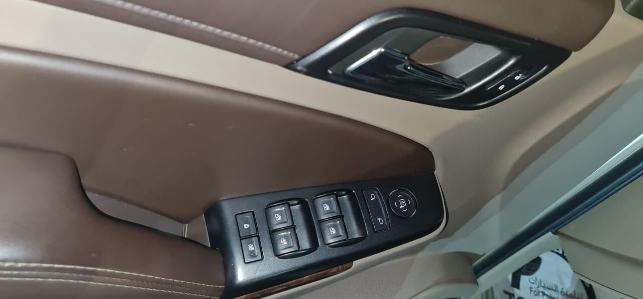 Jeddah, Vehicles, Cars & Trucks , SAR 90000,  Chevrolet Tahoe,  2016,  Automatic,  207650 KM,   For Sale
