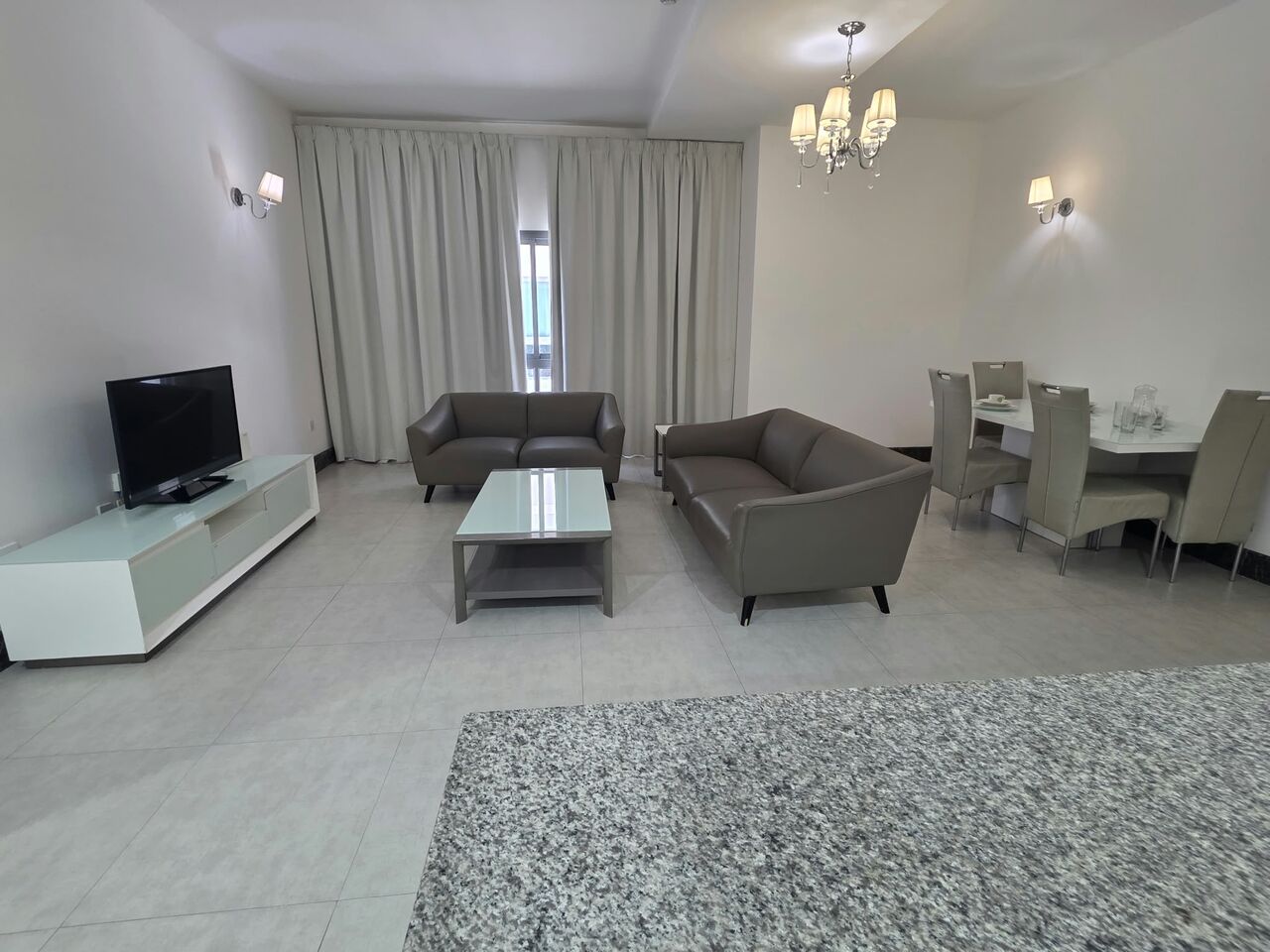 Juffair, Apartments, Flats, Houses & Villas, BHD 265/month,  1 BR,  Flat For Rent In Juffair With EWA..