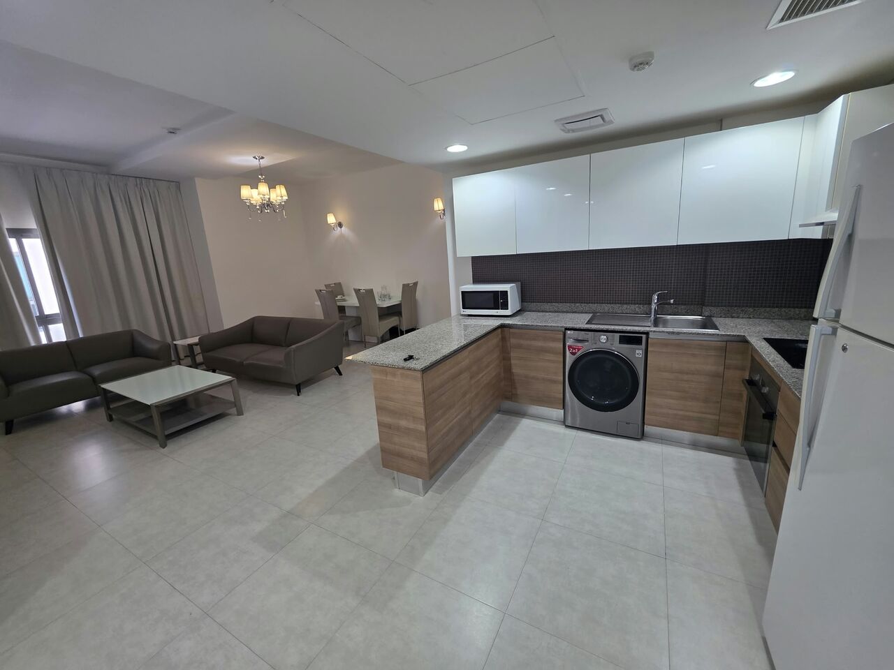 Juffair, Apartments, Flats, Houses & Villas, BHD 265/month,  1 BR,  Flat For Rent In Juffair With EWA..