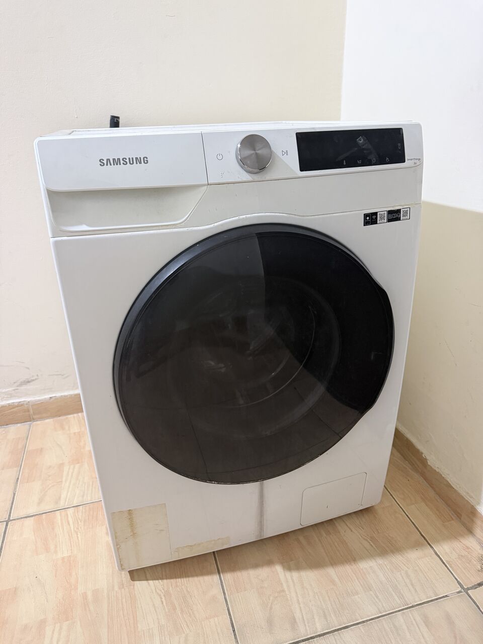 Riyadh, Appliances, SAR 750,  Samsung Washing Machine With Dryer- Smart Things