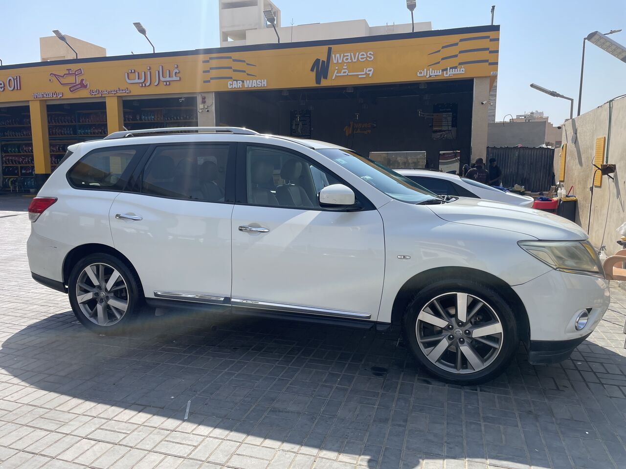 Riyadh, Vehicles, Cars & Trucks , SAR 30000,  Nissan Pathfinder Platinum,  2016,  Automatic,  218000 KM,  Nissan Pathfinder  SV AWD
