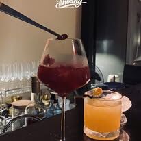 Hanoi, Food & Drink, Live Music And Signature Drinks At Thoáng Acoustic