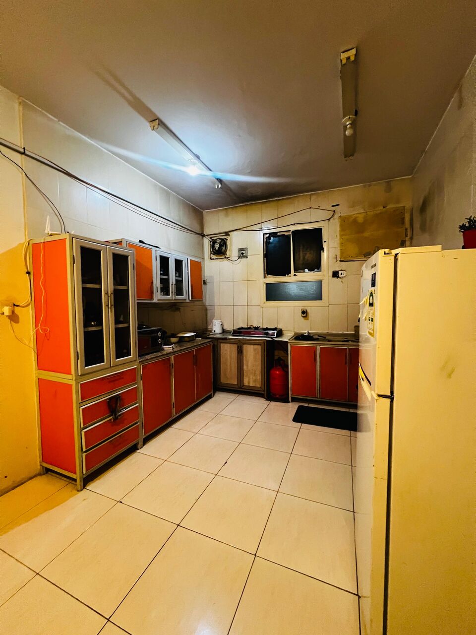 Hofuf, Apartments, Flats, Houses & Villas, SAR 1000/month,  Furnished,  3 BR,  850 Sq. Meter,  3-Bedroom Fully Furnished Rented Apartment For Sale (3300 SAR)