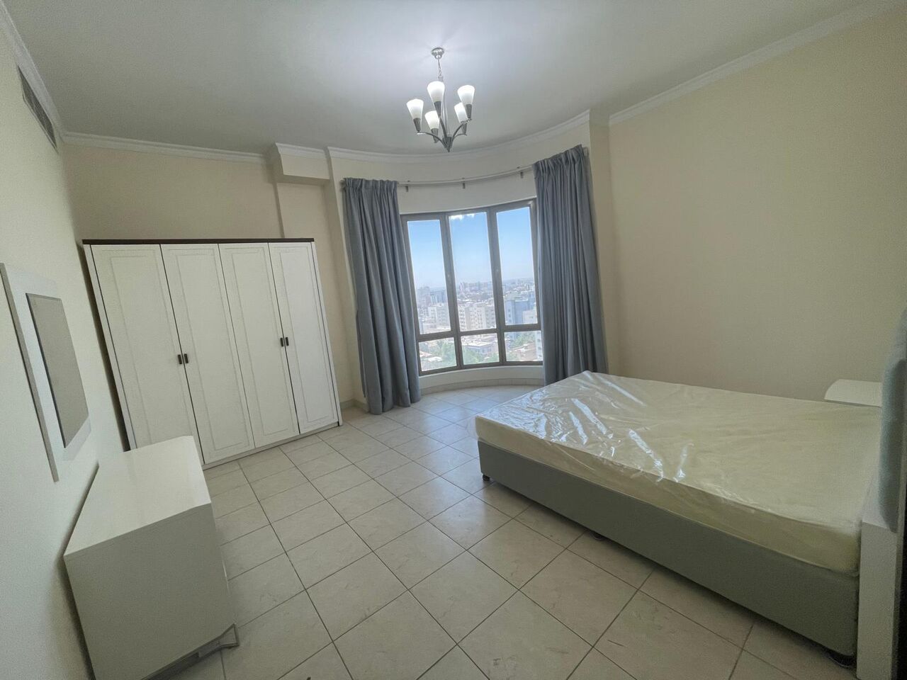 Adliya, Apartments, Flats, Houses & Villas, BHD 350/month,  Furnished,  2 BR,  95 Sq. Meter,  SPACIOUS | 3 BEDROOMS | FAMILY| GYM | ADLIYA