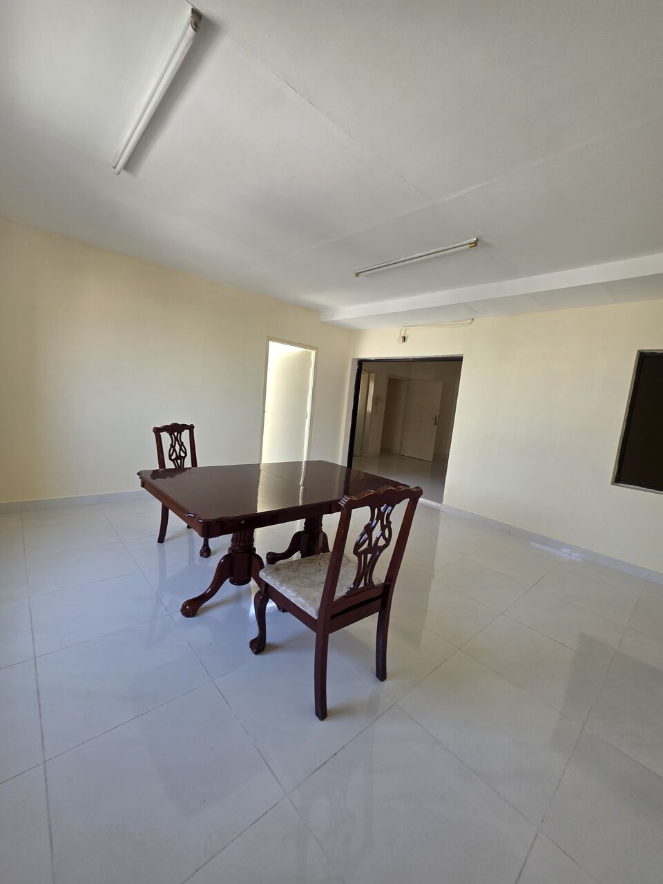 Adliya, Apartments, Flats, Houses & Villas, BHD 180/month,  2 BR,  - Very Neet & Clean UN Furnished 2 BHK Balcony Flat Without Ewa @180/BD In Adliya