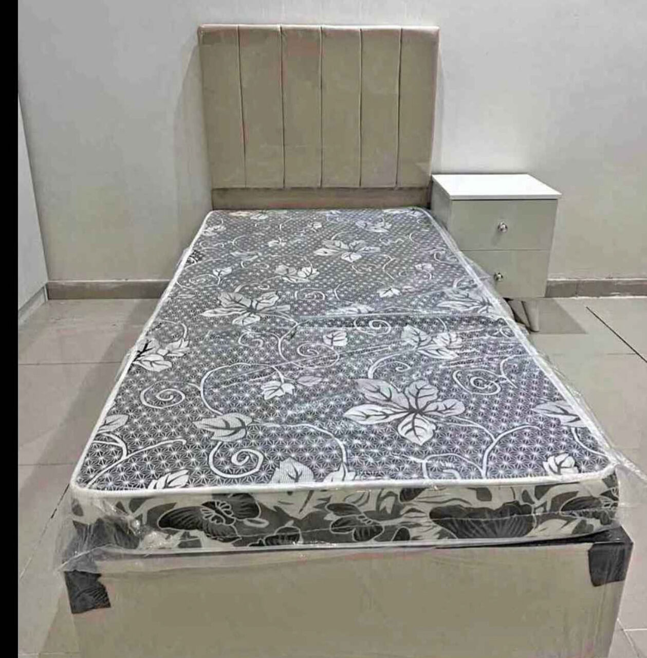 Jeddah, Furniture, SAR 10,  New Single Beds With Mattress Or Without Mattress At Low Price In Jeddah 0️⃣5️⃣4️⃣3️⃣2️⃣4️