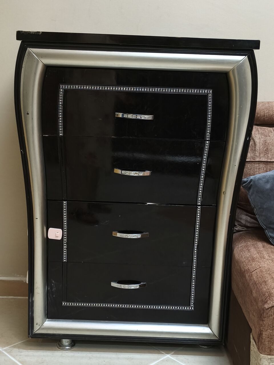 Al Fayha, Furniture, SAR 2000,  Super King Size Bed Set With 4 Chest Drawer And 6 Door Wardrobe