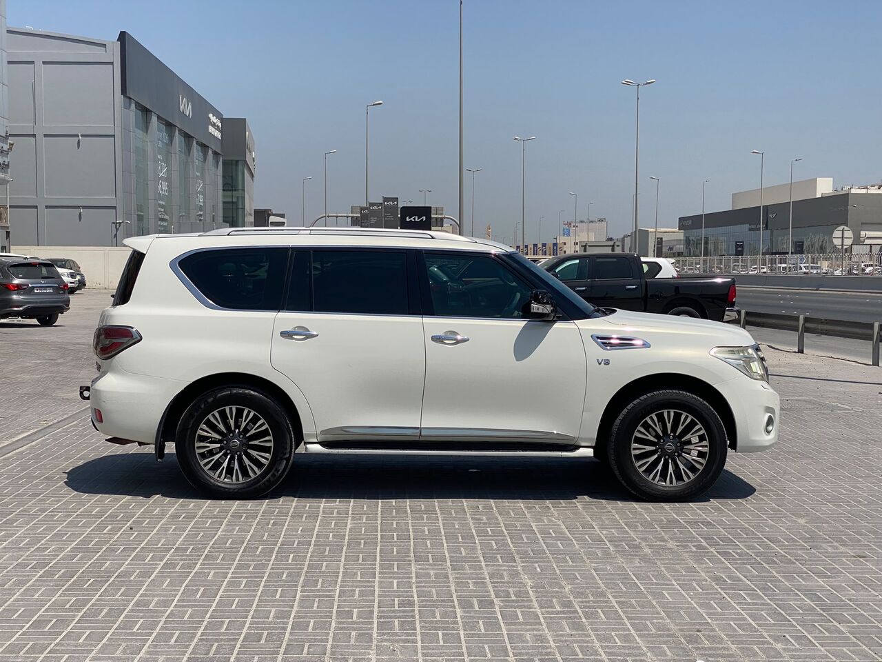 Manama, Vehicles, Cars & Trucks , BHD 4700,  Nissan Patrol XE,  2013,  Automatic,  263800 KM,    (White)