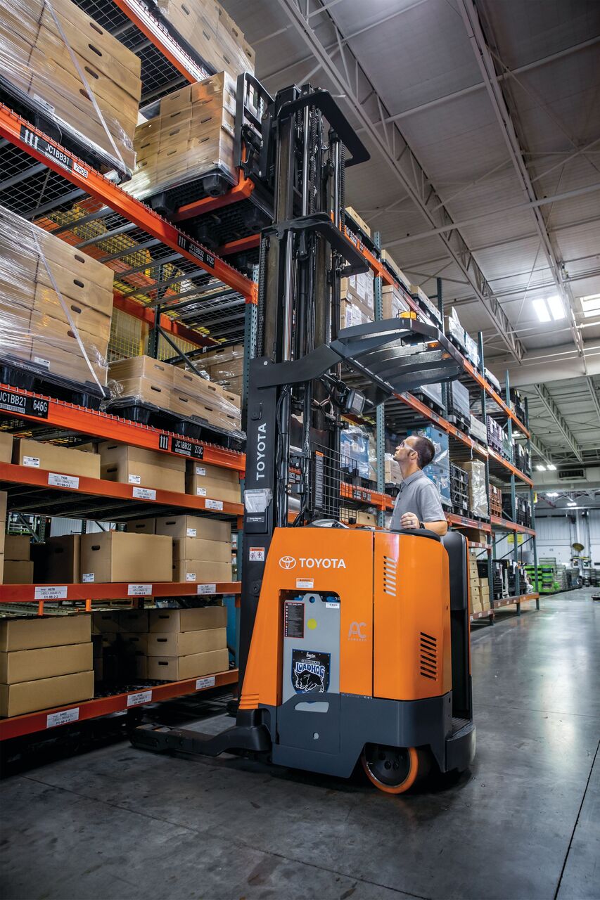 Riyadh, Jobs, Reach Truck Operator
