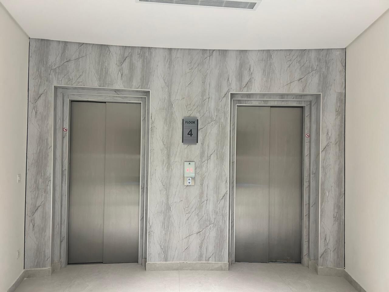 Dammam, Offices, SAR 132300,  187 Sq. Meter,  Premium Corporate Office Near Saudi Aramco | 187 M² | Awaed Building, Dammam