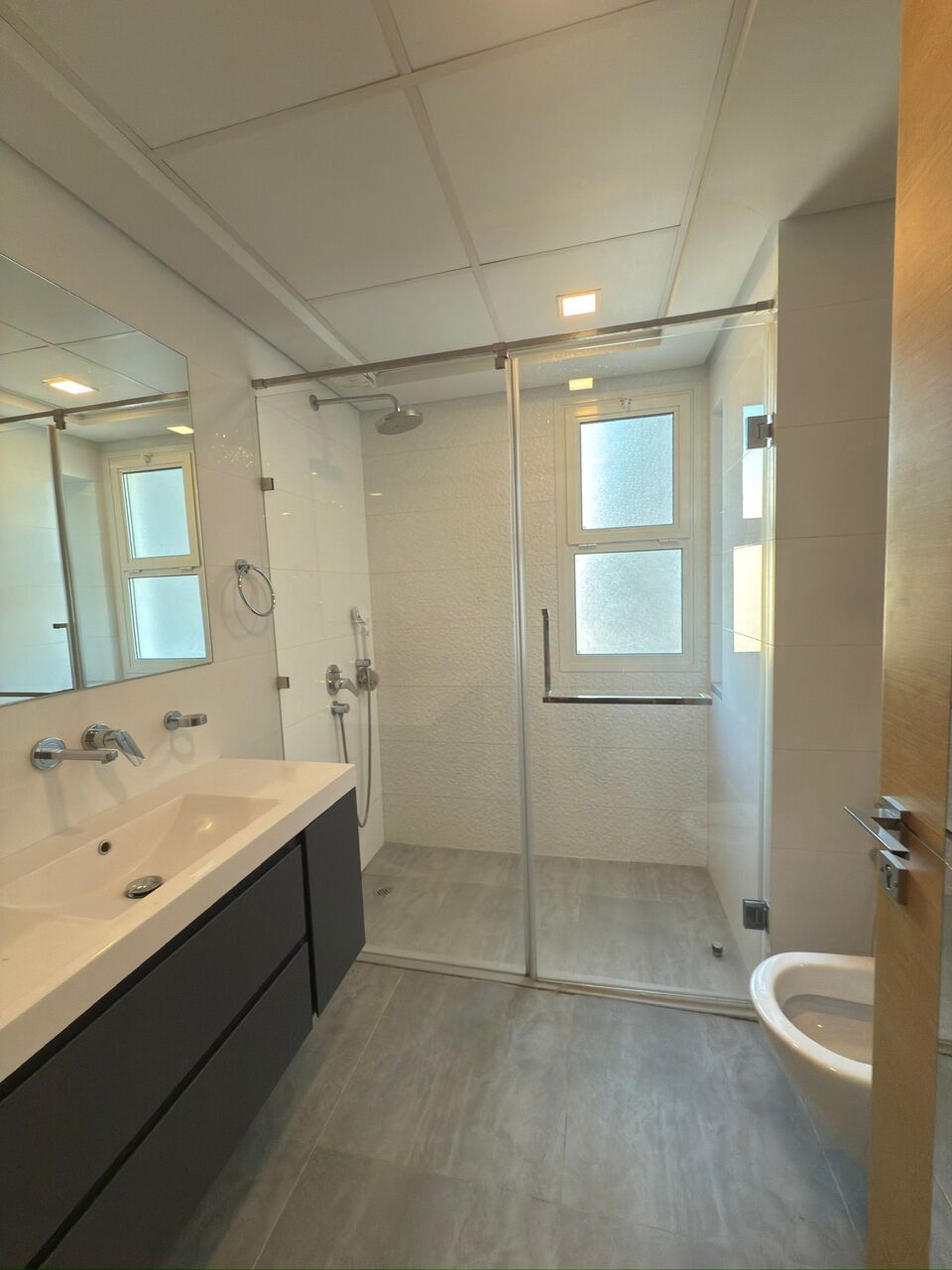 Juffair, Apartments, Flats, Houses & Villas, BHD 550/month,  Furnished,  3 BR,  165 Sq. Meter,  For Rent 3BR Apartment In Juffair