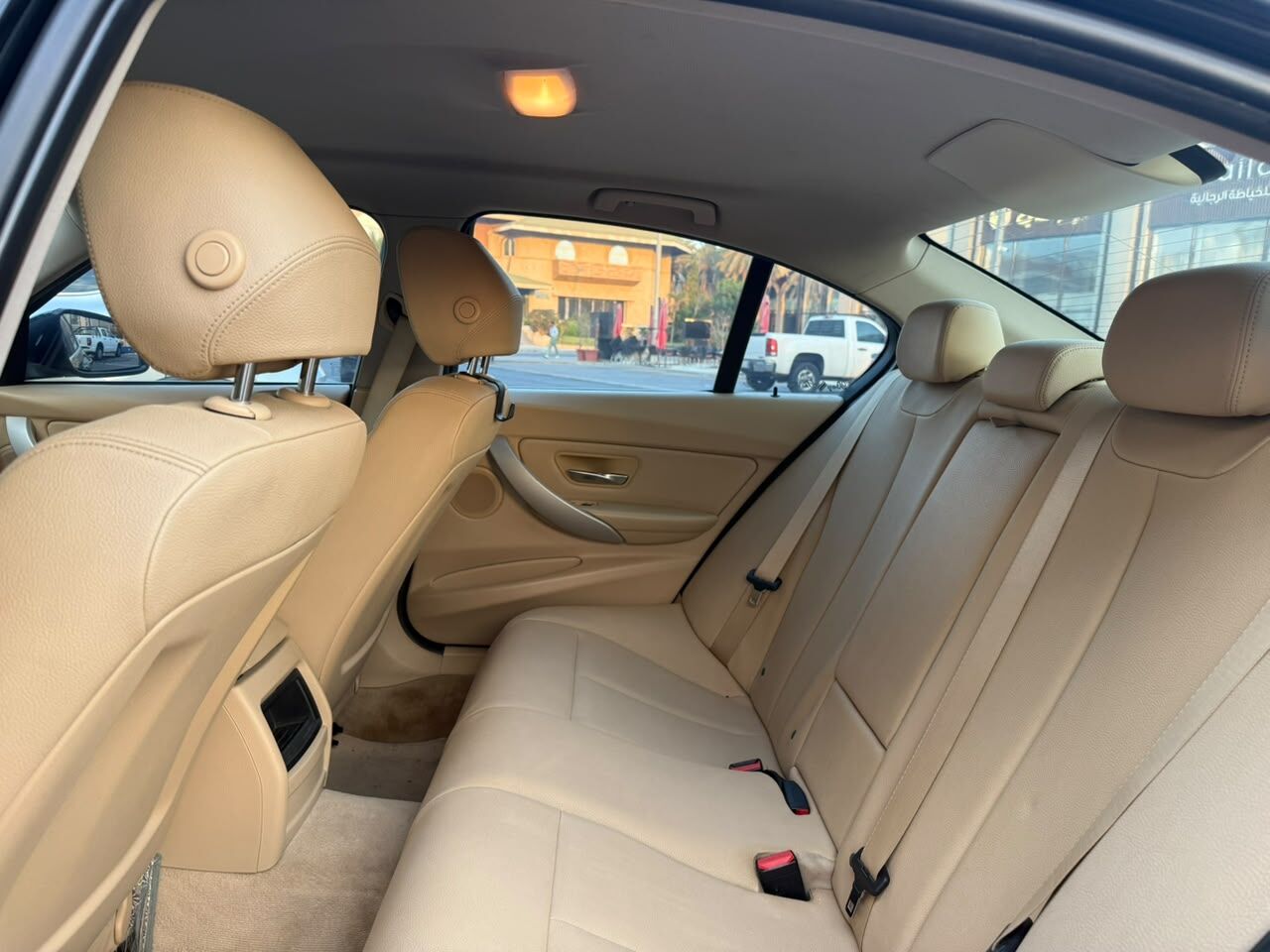 Jeddah, Vehicles, Cars & Trucks , SAR 60000,  BMW 320,  2018,  Automatic,  159000 KM,   Dark Blue Color