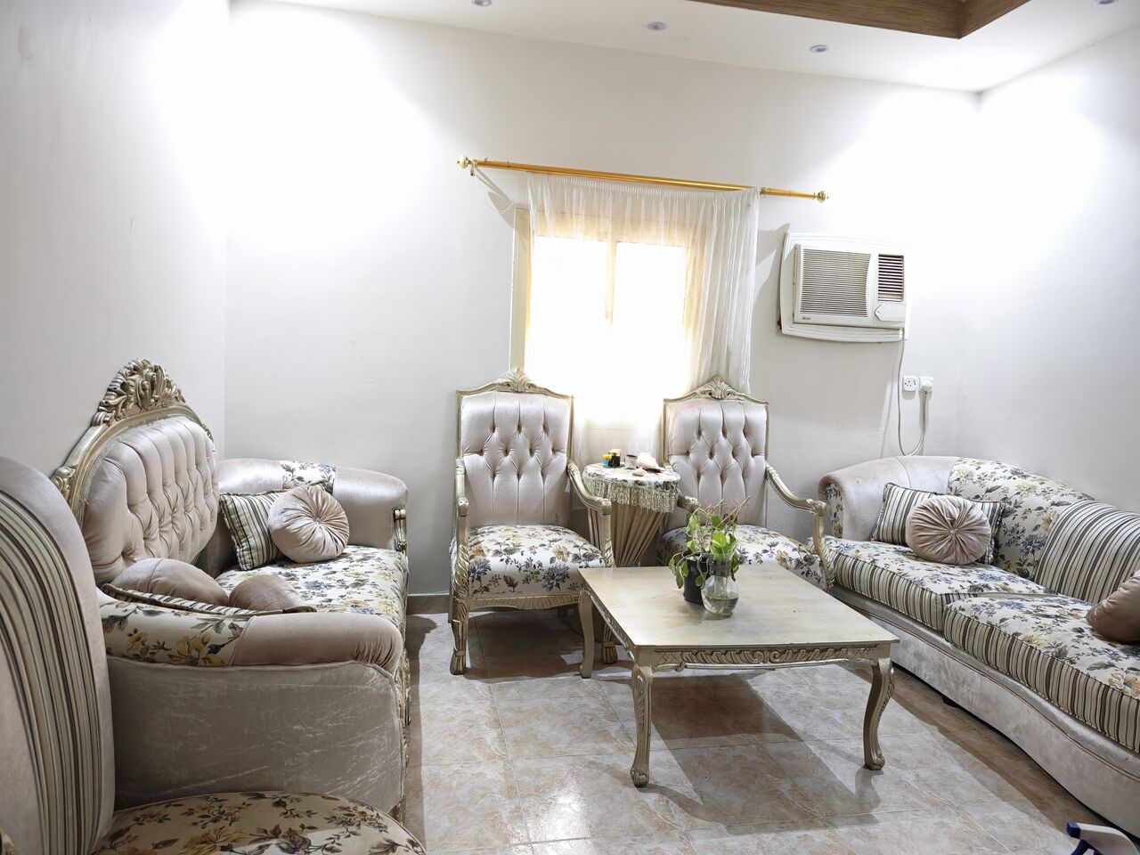 Yanbu, Furniture, SAR 1,  Urgent Sale