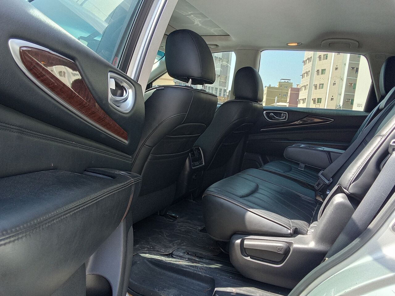 Riffa, Vehicles, Cars & Trucks , BHD 3400,  INFINITI QX60,  2014,  Automatic,  123000 KM,  3.5L V6 FULL OPTION 7 SEATER SUV SINGLE OWNED IN TOP CONDITION FOR SALE
