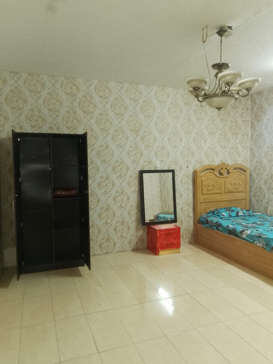 Abqaiq, Apartments, Flats, Houses & Villas, Executive Furnished Bachelor Room Available Ealectricity And Water Bill Include 850