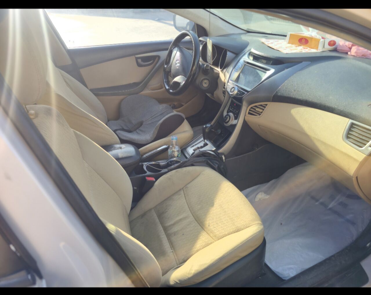 Hara, Vehicles, Cars & Trucks , SAR 20000,  Hyundai Elantra,  2012,  Automatic,  302000 KM,  In Good Condition