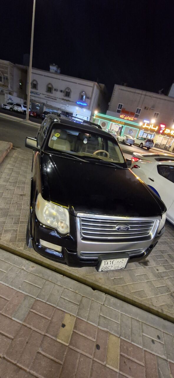 Jubail, Vehicles, Cars & Trucks , SAR 15000,  Ford Explorer,  2010,  Automatic,  300000 KM,
