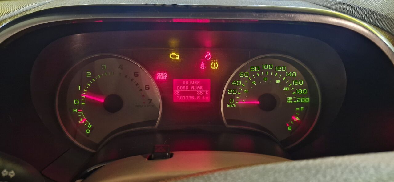 Jubail, Vehicles, Cars & Trucks , SAR 15000,  Ford Explorer,  2010,  Automatic,  300000 KM,